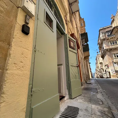 Erminia Loft Апартаменты